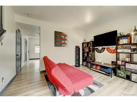 2223 Devonshire Ct, Thornton, CO 80229 photo 2