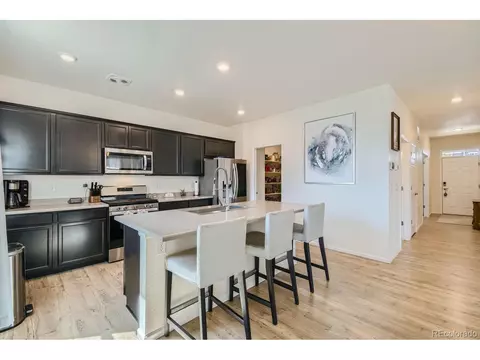 19900 E 61st Dr, Aurora, CO 80019 photo 6