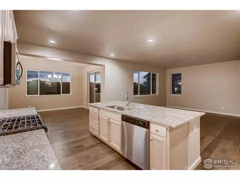 561 Wagon Bend Rd, Berthoud, CO 80513 photo 7