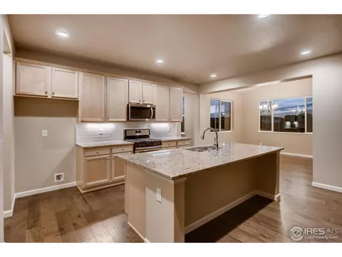 561 Wagon Bend Rd, Berthoud, CO 80513 photo 10
