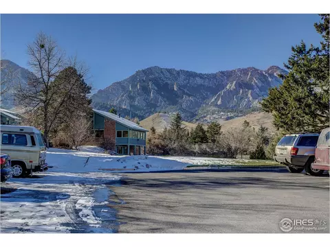 49 Benthaven Pl, Boulder, CO 80305 photo 3