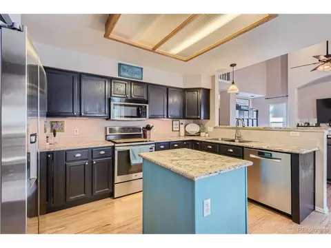 19050 E Chenango Cir, Aurora, CO 80015 photo 6