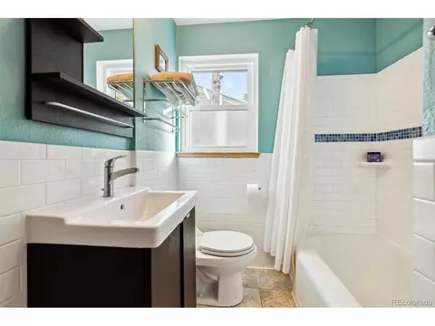 3044 Eudora St, Denver, CO 80207 photo 8