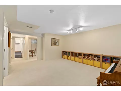 1484 Greenbriar Blvd, Boulder, CO 80305 photo 24