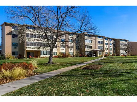 690 S Alton Way #43-10B, Denver, CO 80247