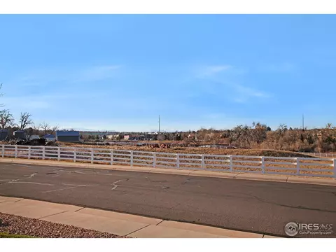 1133 E 100th Pl, Thornton, CO 80229 photo 5