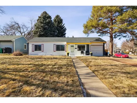 2801 S Dahlia St, Denver, CO 80222
