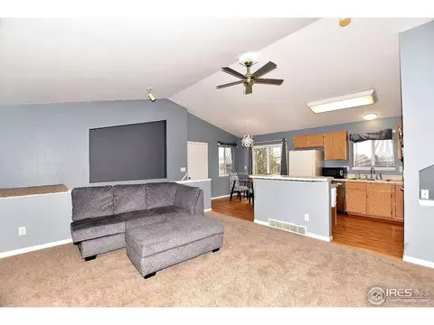 909 Mesa Ct, Windsor, CO 80550 photo 7