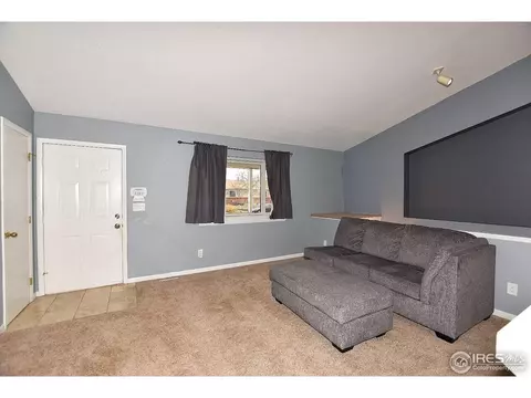 909 Mesa Ct, Windsor, CO 80550 photo 8