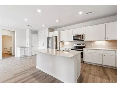 485 Interlocken Blvd #2-207, Broomfield, CO 80021