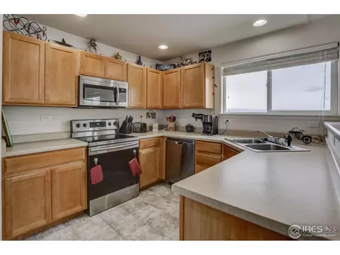 250 Pinebrook Ct, Windsor, CO 80550 photo 9