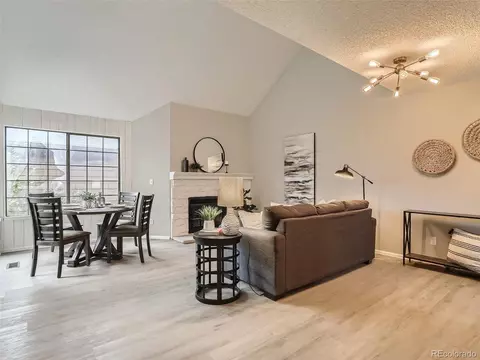 12104 E 2nd Dr, Aurora, CO 80011 photo 1