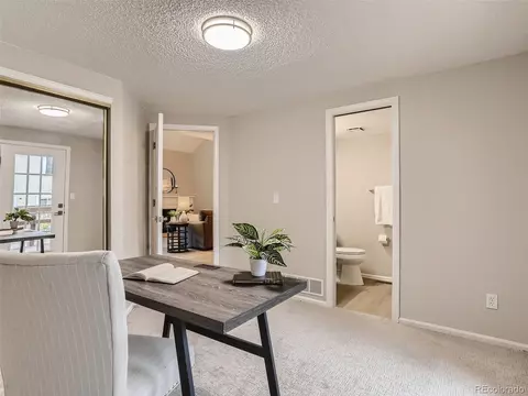 12104 E 2nd Dr, Aurora, CO 80011 photo 8