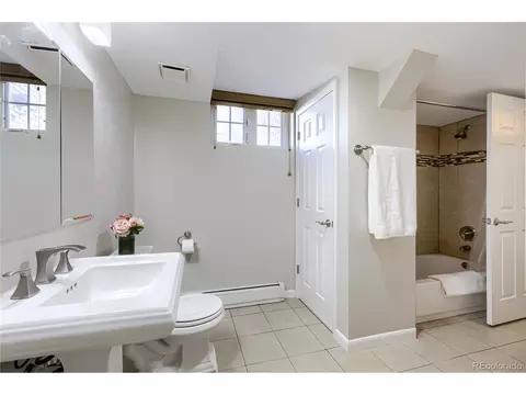 Bath - 5425 E 3rd Ave, Denver, CO 80220 photo 4 of 5