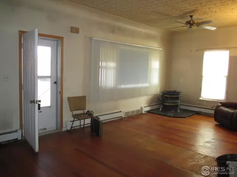 421 Pine St, Sterling, CO 80751 photo 3