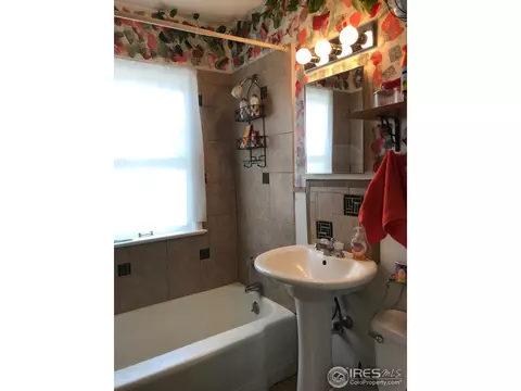 1716 5th St, Greeley, CO 80631 photo 9
