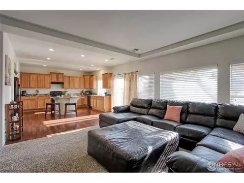 18248 E 44th Ave, Denver, CO 80249 photo 4