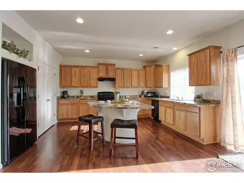 18248 E 44th Ave, Denver, CO 80249 photo 6