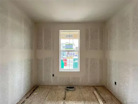 46548 Orchard Dr, Bennett, CO 80102 photo 2