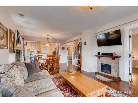 305 2nd St, Frederick, CO 80530 photo 4