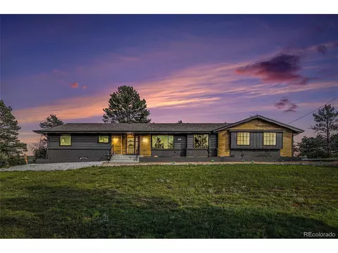 9524 N Surrey Dr, Castle Rock, CO 80108