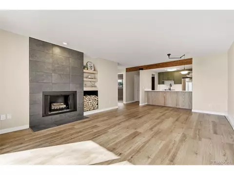 Living - 3295 34th St #62, Boulder, CO 80301 photo 2 of 3