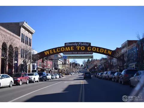 5758 Howell Ct, Arvada, CO 80403 photo 5