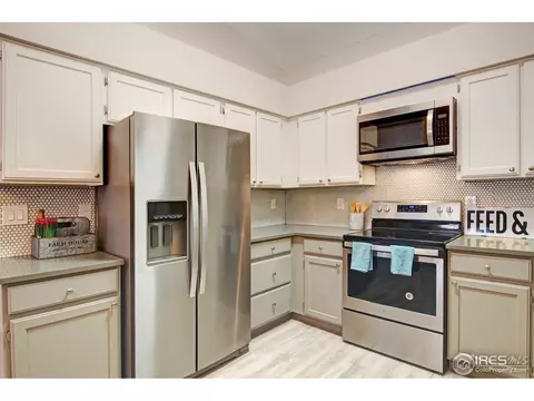 211 S 8th St, Berthoud, CO 80513 photo 9