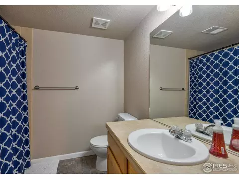 4233 Laurel Dr, Evans, CO 80620 photo 16