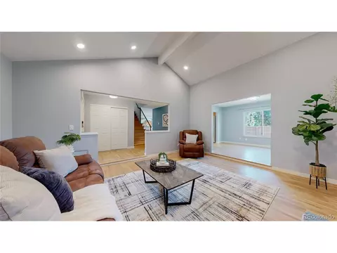 12260 E Bates Cir, Aurora, CO 80014 photo 4