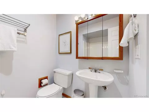 12260 E Bates Cir, Aurora, CO 80014 photo 16