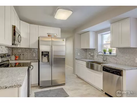 4543 Starboard Dr, Boulder, CO 80301 photo 2