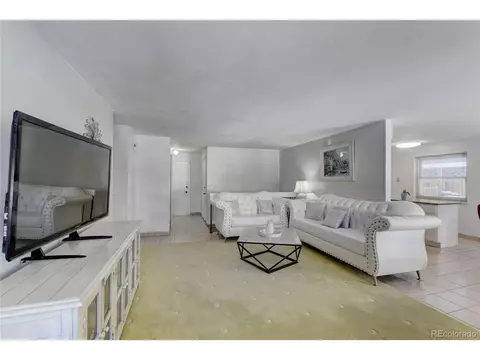 14911 E Mexico Dr, Aurora, CO 80012 photo 4