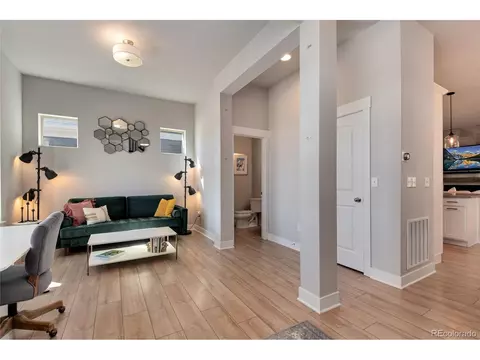 9857 E 61st Ave, Denver, CO 80238 photo 6