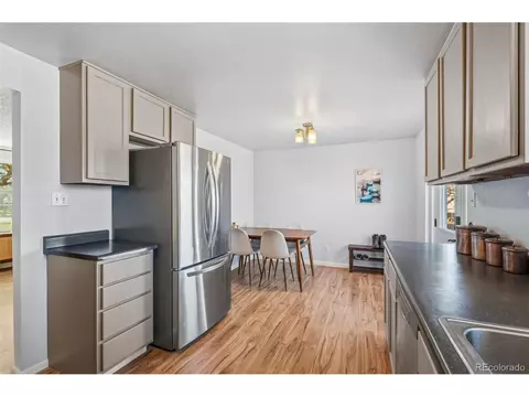 Kitchen - 357 Saturn Pl, Lone Tree, CO 80124 photo 3 of 5