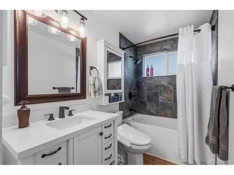Bath - 357 Saturn Pl, Lone Tree, CO 80124 photo 1 of 2
