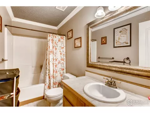 929 E 25th St Ln, Greeley, CO 80631 photo 9
