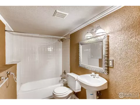 929 E 25th St Ln, Greeley, CO 80631 photo 11