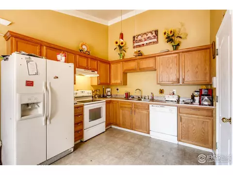 929 E 25th St Ln, Greeley, CO 80631 photo 5