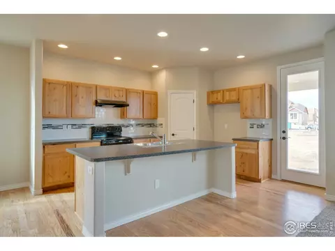 1567 Heirloom Dr, Windsor, CO 80550 photo 8