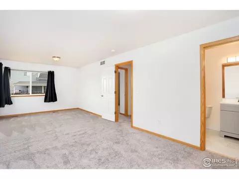 951 Emerald Dr, Windsor, CO 80550 photo 12