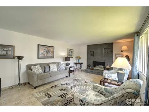 505 5th St, Berthoud, CO 80513 photo 2