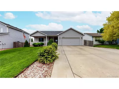 2918 Mariners Landing Dr, Evans, CO 80620 photo 2