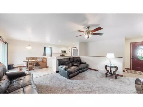 2918 Mariners Landing Dr, Evans, CO 80620 photo 7