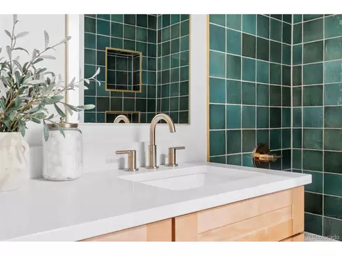 7102 E Walsh Pl, Denver, CO 80224 photo 30