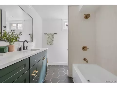 7102 E Walsh Pl, Denver, CO 80224 photo 39
