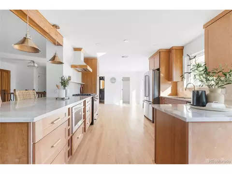 7102 E Walsh Pl, Denver, CO 80224 photo 9
