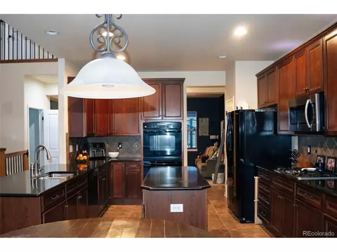 856 Mapleton Ct, Castle Rock, CO 80104 photo 9