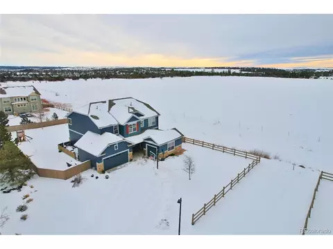 856 Mapleton Ct, Castle Rock, CO 80104 photo 3