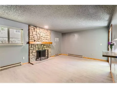 Living - 4070 S Atchison Way #101, Aurora, CO 80014 photo 4 of 4